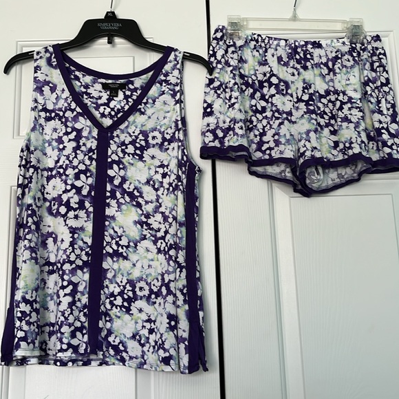 Vera Wang Simply Vera Pajamas/Lounge Wear Short Set Size Large - Picture 3 of 4